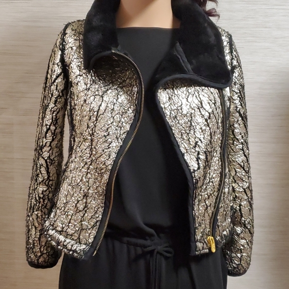 used like new Kids jacket 10-12 yo - Picture 3 of 8